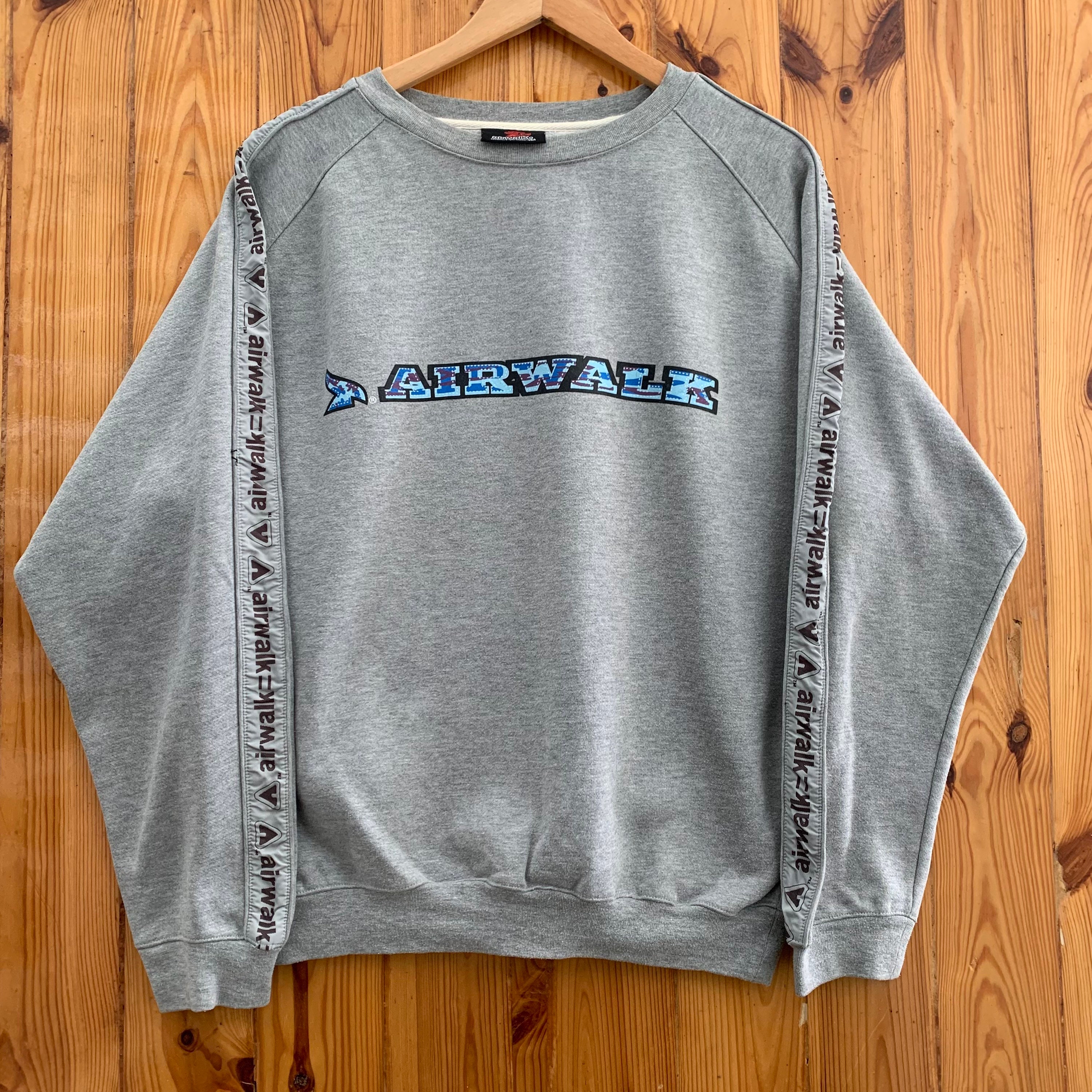sweater airwalk original