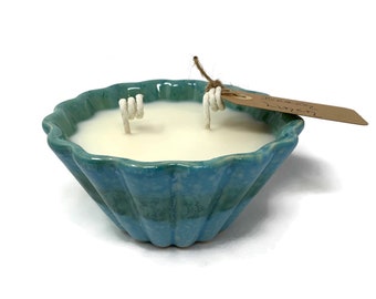 Pottery Soy Candle - Bermuda