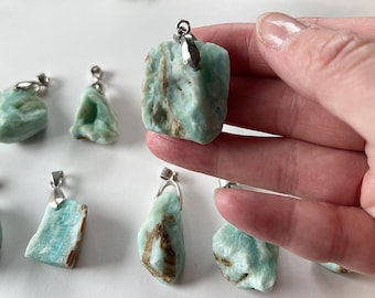 One (1) Caribbean Calcite Crystal Pendant, Raw Blue Calcite Gemstone, Teacher Gift, Maid of honour Best Friend gift, Birthday Lucky Charm
