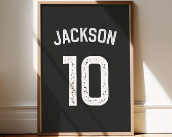 Poster sportivo personalizzato con nome e numero di maglia, stampa artistica da parete personalizzata con pallone da calcio o da calcio, regalo per la decorazione della stanza degli atleti adolescenti