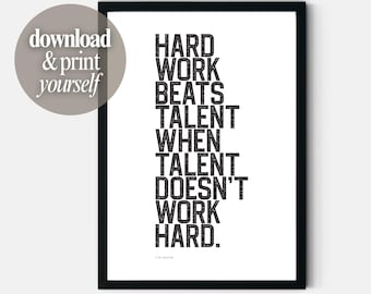 Poster stampabile con citazioni sportive famose e motivazionali in bianco e nero, ideale per decorare la parete del dormitorio degli adolescenti o la sala giochi, l&#39;ufficio o la palestra.