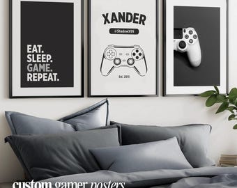 Arte de parede personalizada para quarto de adolescente com tema gamer: conjunto de pôsteres gamer com nome e usuário personalizados em tom escuro. Presente perfeito para gamers.