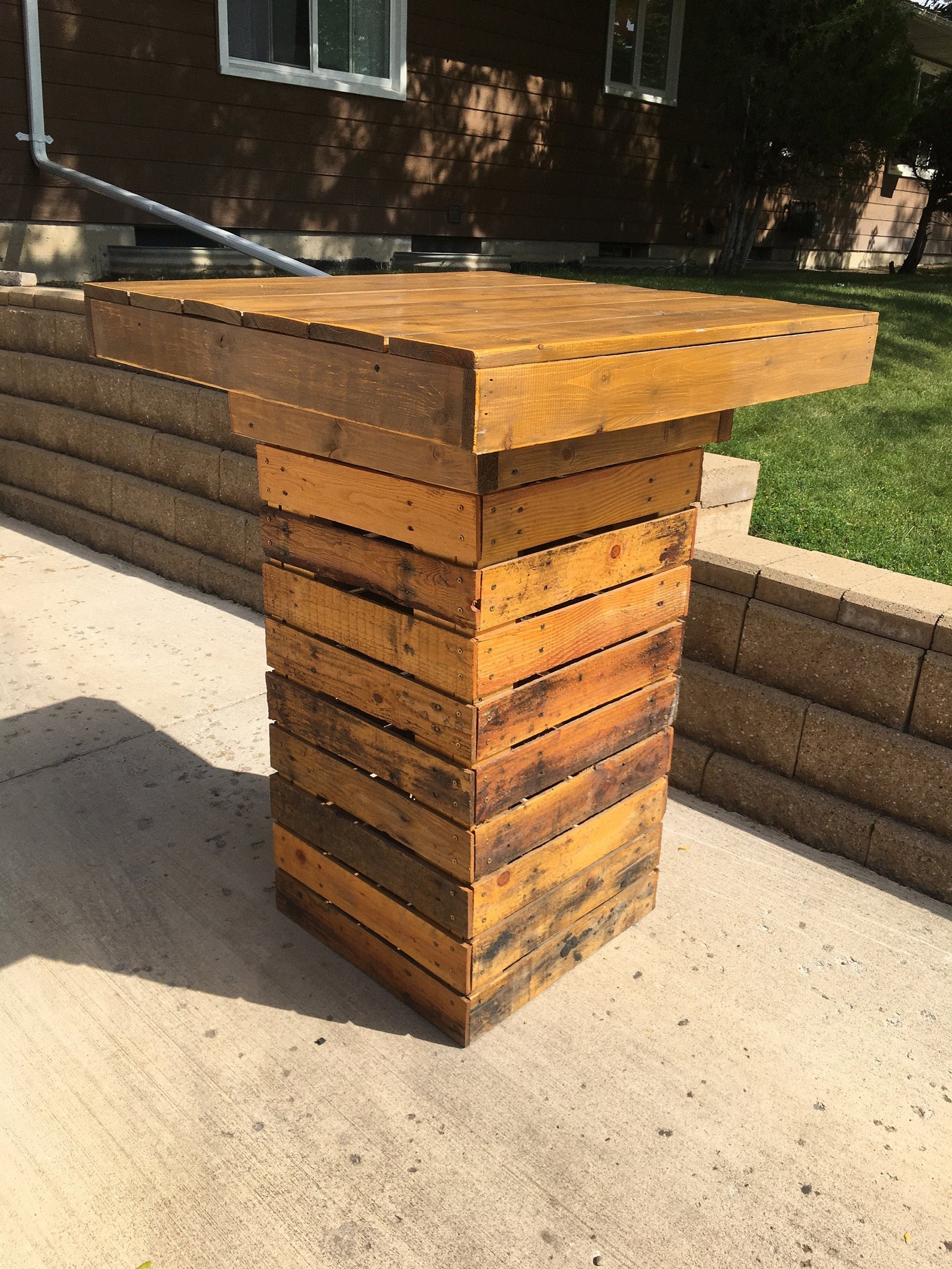 Pallet Bar Tables Etsy