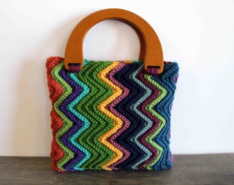 Handmade Crochet ZigZag Handbag w/ Wooden Handles