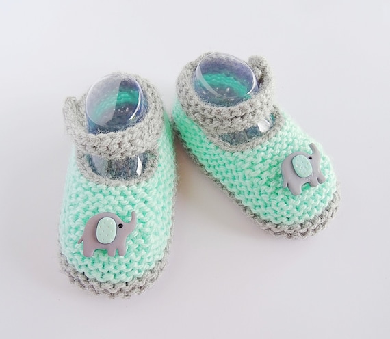 Knit Mint Green and Grey Baby Shoes With Elephants Baby Boy Booties Baby Girl Booties Baby Shower Gift Newborn Gift Christening Gift Etsy Canada
