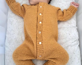 Mustard knit wool newborn unisex overall, size 0-2 months, baby shower gift, baby photo prop, winter baby knit romper