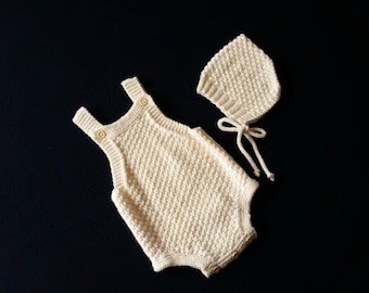 Cream knit unisex merino romper and pixie bonnet set, size 0-3 months, baby shower gift, newborn photo prop, baby knit baptism outfit