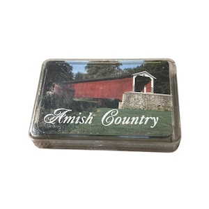 Amish Country Spielkarten mit Red Covered Bridge Design Kunststoff-Etui