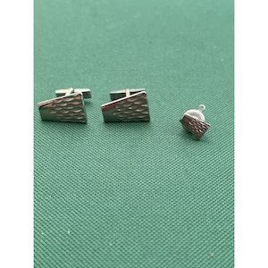 Vintage silver tone cufflink and tie tack hammered