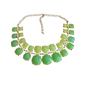 Vintage Statement Bib Necklace Green Faceted Rhinestones Gold Tone 2&quot; Wide Adj