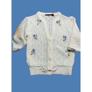 Vintage The Italian Job Sweater Grandma Embroidered Flowers Buttons Drawstring S