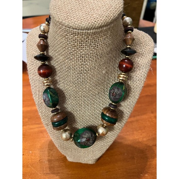 Vintage Handpainted Wood Bead Necklace Graduated barr - Gem