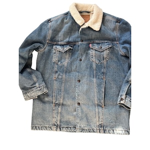 Vintage Levis Premium Sherpa Lined Denim Jacket Snap Closure Size Large