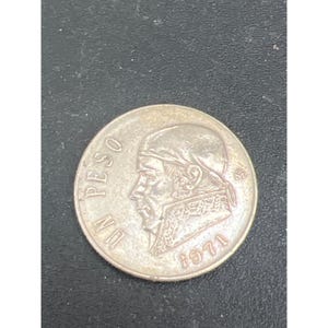 1971 Mexican Un Peso Coin Estados Unidos Mexicanos Eagle Design Copper-Nickel