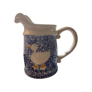 Vintage Blue Stipple Hand Painted Duck Pitcher Sponge White 7.5&quot;