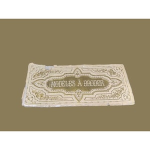 Vintage Modeles A Broder Cross Stitch Booklet Different Alphabet Script