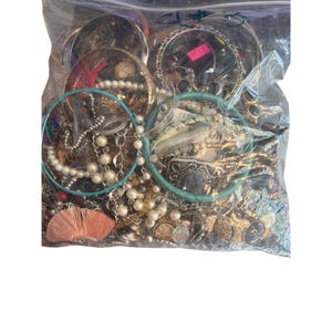 3 lbs 6.4 oz Craft Jewelry Lot Rhinestones Chains Beaded Repair Repurpose Resell