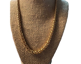 Vintage Avon Graduated Chain Necklace Gold Tone Adjustable 20.5"
