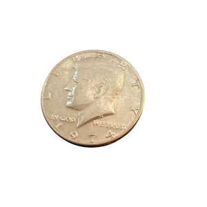 1974 Kennedy Half Dollar Coin United States America Collectible No Mint Mark