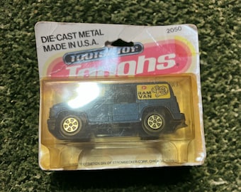 Vintage 1982 Tootsietoy Toughs Blue Ram Van 2050 Die Cast Metal New in Package