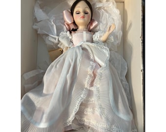 Vintage Effanbee Southern Heritage Collection Caroline Doll 14 Inch Estate Box