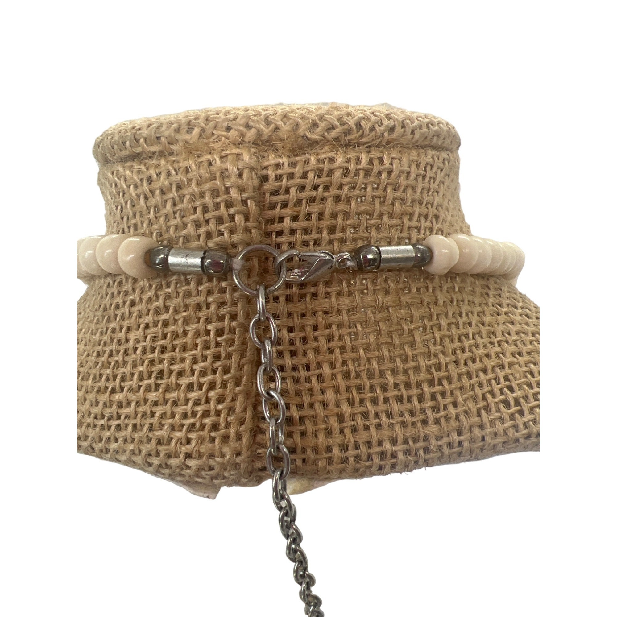 Collier Ancien Fantaisie Avec Perle En Forme De Cœur En Relief - Modèle 4459