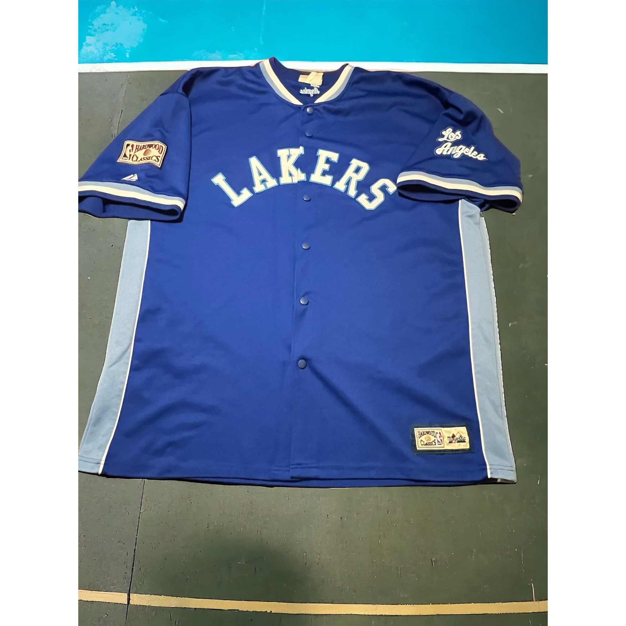 Majestic Hardwood Classics LA Lakers Warmup Jacket Snap Closure