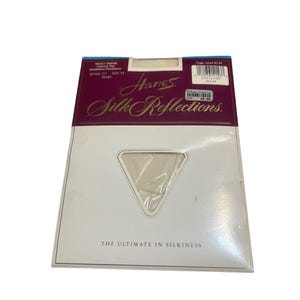 Hanes Silk Reflections Silky Sheer Control Top Pantyhose 717 Pearl Sz EF NEW NOS