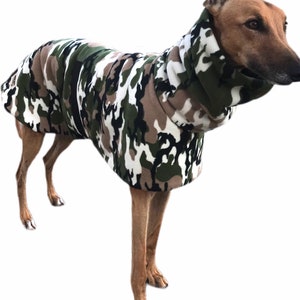 Green Camouflage deluxe greyhound coat in extra thick double polar fleece Sherpa lined, with extra wide hoodie Bild 6