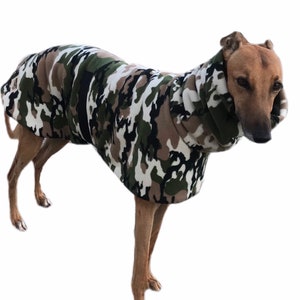 Green Camouflage deluxe greyhound coat in extra thick double polar fleece Sherpa lined, with extra wide hoodie Bild 4