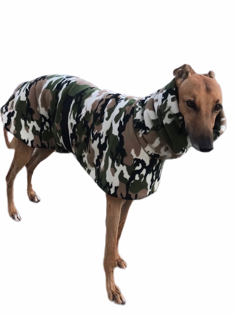 Green Camouflage deluxe greyhound coat in extra thick double polar fleece Sherpa lined, with extra wide hoodie Bild 4