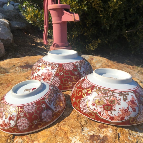 Vintage japanska guldfärgade Imari-nudlar, risskålar, Heygill Imports, handmålade, med fot, set med 3 hopfällbara, porslinsskålar
