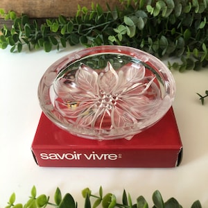 Vintage Christmas Candy Dish, Savoir Vivre Japan, Festive Bouquet Poinsettia Round Glass Candy Dish, Holiday Spirit Seasonal Decor, NIB,Gift