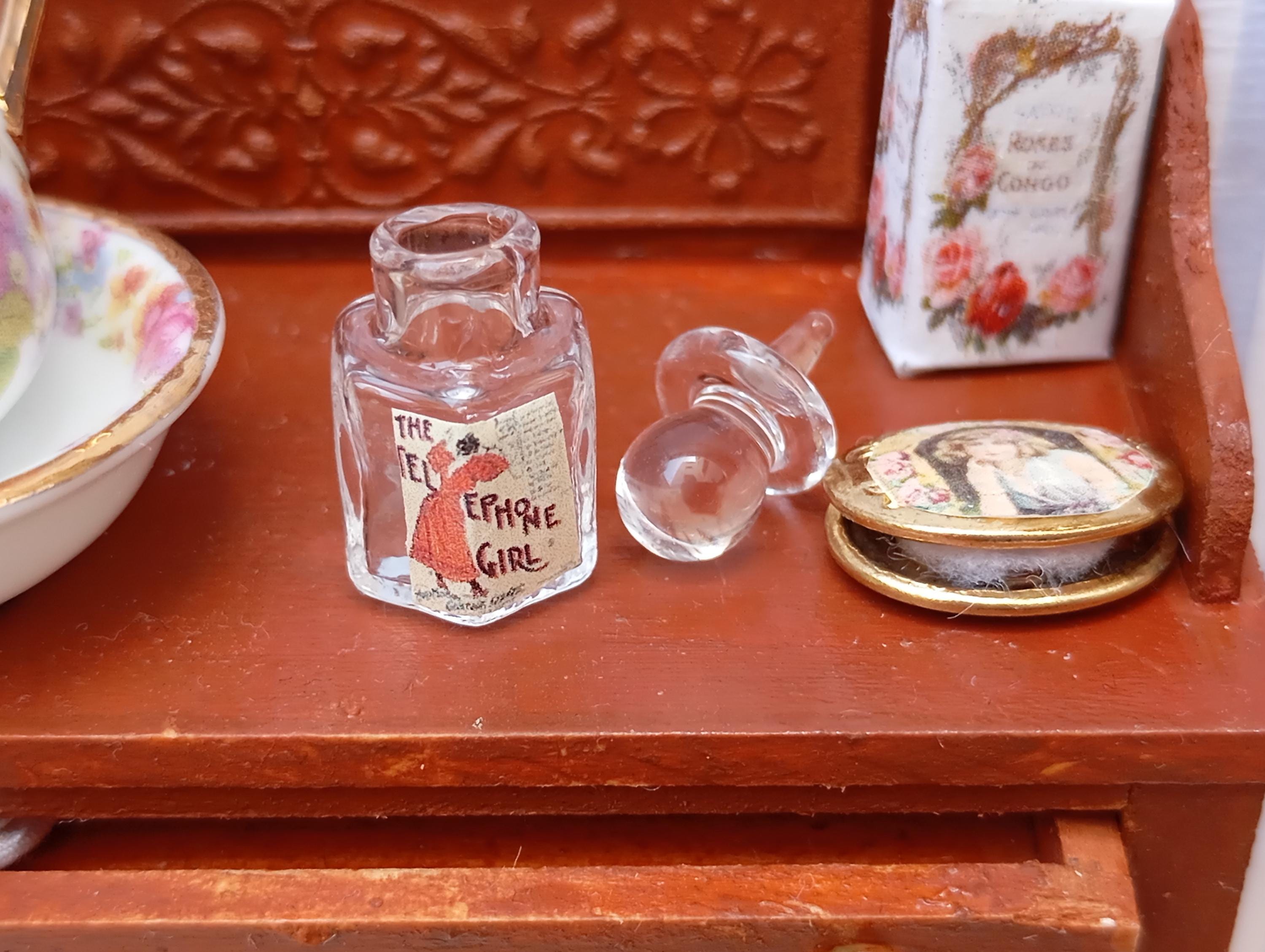 Vaso per casa delle bambole Vaso per fiori in ceramica in scala 1:12