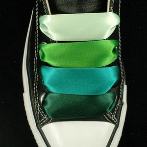 25mm Greens Satin Ribbon Laces