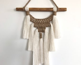Tapiz de pared de macramé bohemio chic, tapiz tejido moderno, arte de pared, decoración bohemia, tejido de macramé, decoración balinesa, decoración única para el hogar hecha a mano.