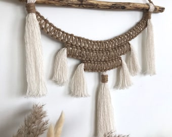 Boho Chic Macramé Wall Hanging, Modern Woven Wall Tapestry, Wall Art, BoHo decor, Macramé Weaving, Bali Decor, Unique Handmade Home Decor