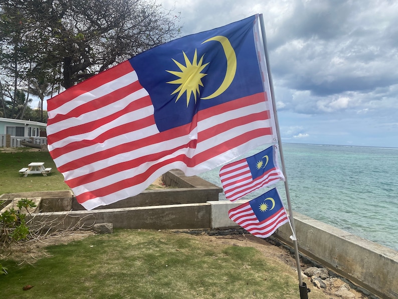 Malaysia Flag image 1