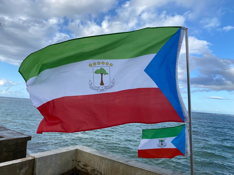 Equatorial Guinea Flag image 6