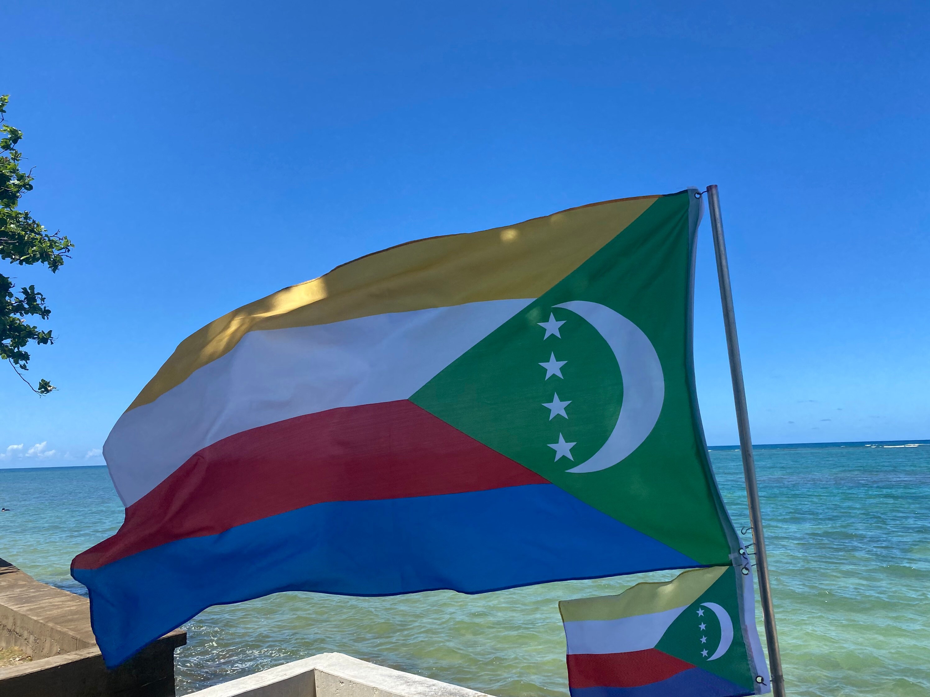 Drapeau Comores - Acheter drapeaux comoriens pas cher - Monsieur