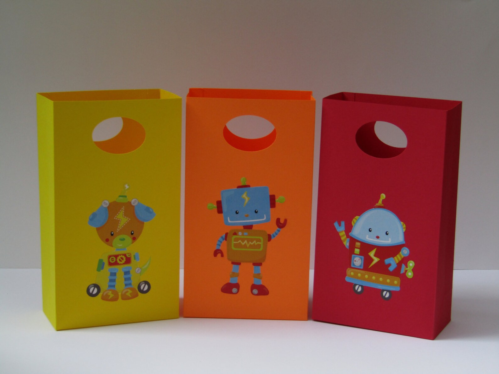 10 Robot Party Favors Bagrobot Birthday Favor Bagrobot Gift Etsy
