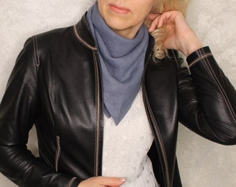 linen neckerchief