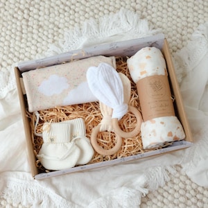 Arlo Baby Gift Box, Baby Shower Gift Box, Newborn Gift Box, Welcome Baby Gift Set, Neutralny prezent dla dziecka, Prezent dla dziewczynki