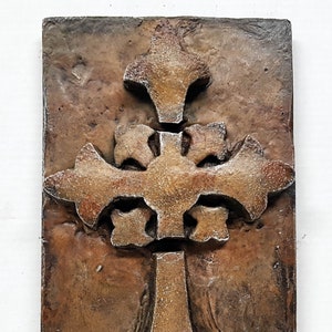 Concrete Cross, Celtic Broken Cross, 13.5 inch, Celtic Cross, Concrete Celtic Cross, Celtic Art, AvtechStoneGallery