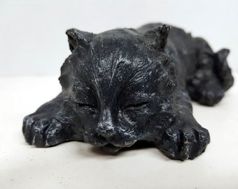 Resting Cat,  Concrete Cat, 8.5 in.(21cm), Concrete Statue, Cat Statue, Garden Cat, Garden Statue, AvtechStoneGallery