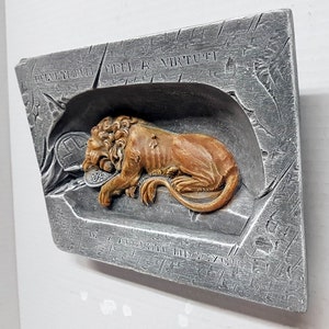 Lion of Lucerne, 9.7 in. 25 cm, The Lion Monument, Lucerne Monument, Switzerland Lion, Swiss Guard Monument, AvtechStoneGallery image 2