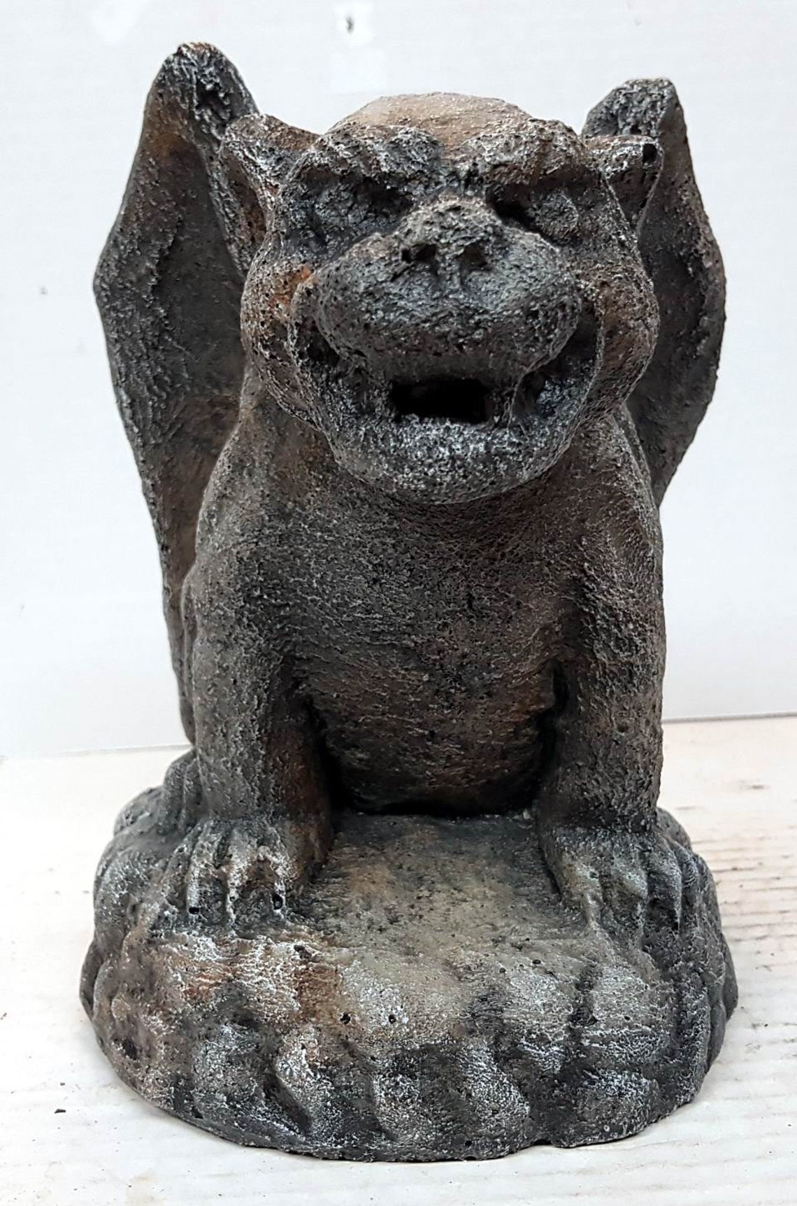 Concrete Gargoyle 8.5 In. 21 Cm Cast Stone Gargoyle Etsy Canada