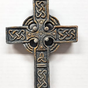 Celtic Cross 6 in. (15 cm) Cast Art Sculpture Wall Decor Avtechstonegallery