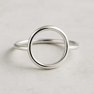 Sterling Silver Open Circle Ring – Minimalist Adjustable Band | Modern Geometric 925 Silver Jewelry | Gift for Her