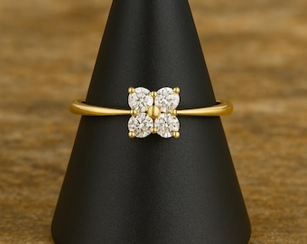 Square Cluster Diamond Ring | 14K Gold | 4 Lab Diamonds